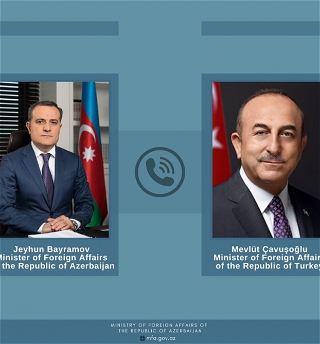Состоялся телефонный разговорминистров иностранных делАзербайджана и Турции
