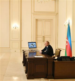 Президент Ильхам Алиев принял в видеоформатегенерального исполнительного директора компании Signifyи других представителей руководства компании