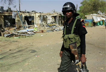 В Нигерии 16 человек погиблипри вооруженном нападении на деревню