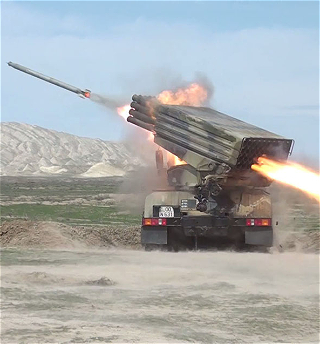В Азербайджанской армии начались тактические учения ракетно-артиллерийских батарей с боевой стрельбой
