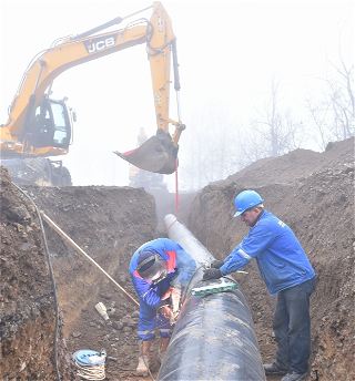 С целью улучшения водоснабженияШуши началось строительствомагистрального водопровода