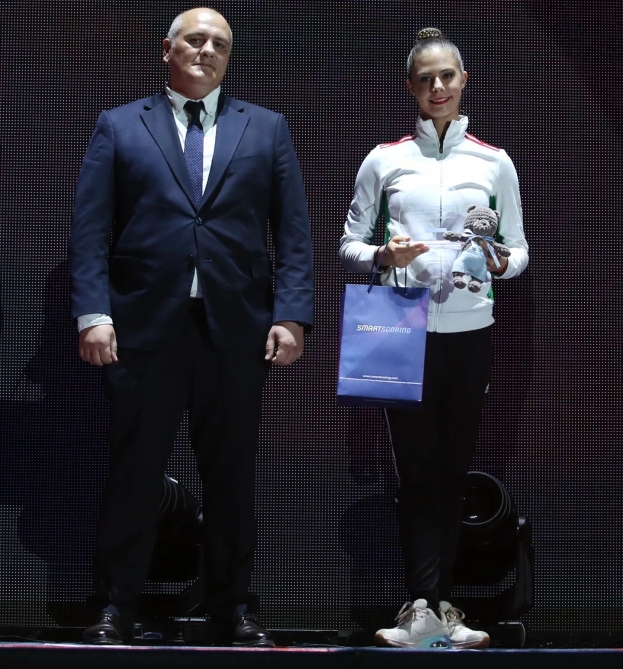 Болгарская гимнастка завоевала золотую медаль в соревнованиях по многоборью на чемпионате Европы