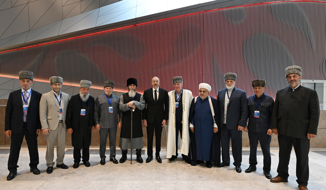 Президент Ильхам Алиев принял делегацию муфтиев Северо-Кавказского региона России 