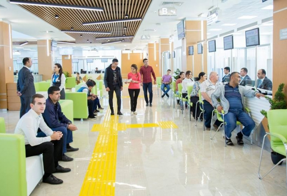 В Азербайджане выросла стоимость платных услуг населению