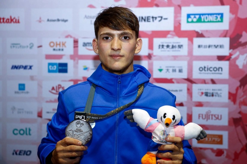 Серебряная сенсация

