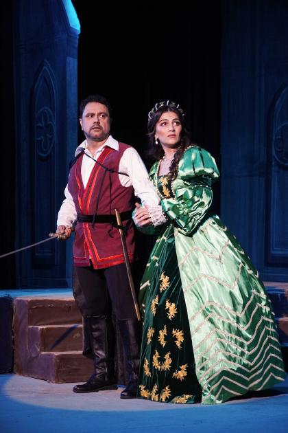 Опера обреченных сердец