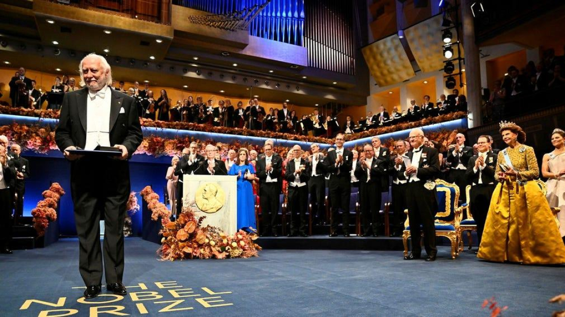 В Стокгольме состоялась торжественная церемония вручения Нобелевских премий
