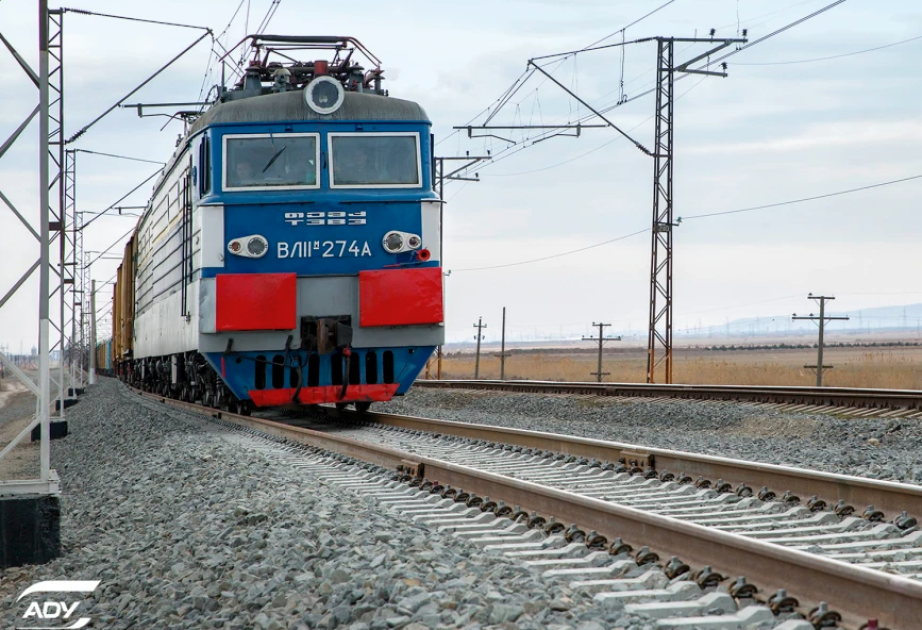 Строительство железнодорожной линии Сумгайыт – Ялама находится на стадии завершения