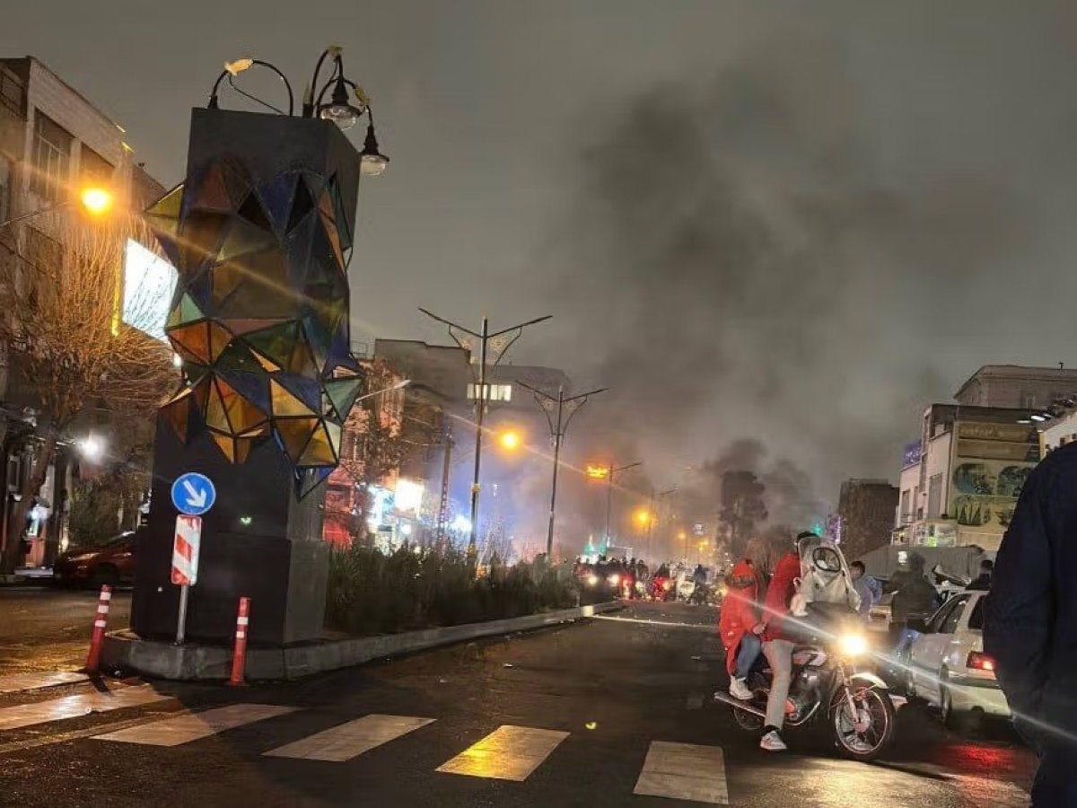 Иран в огне