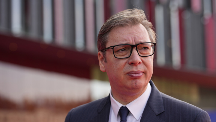 Вучич: Запад лицемерит, отрицая сходство ситуаций в Косово и Гренландии