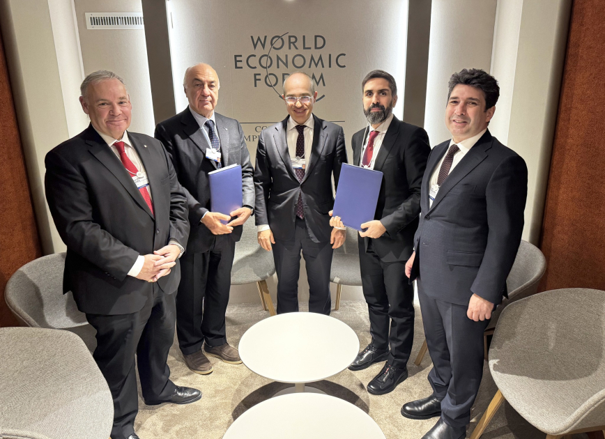 Министр экономики провел ряд встреч в рамках Всемирного экономического форума