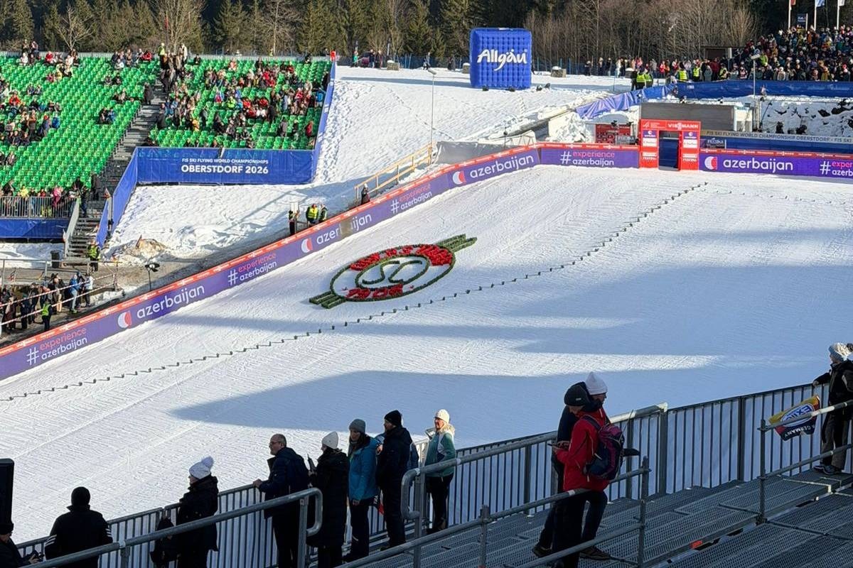 Пропагандируя индустрию отдыха