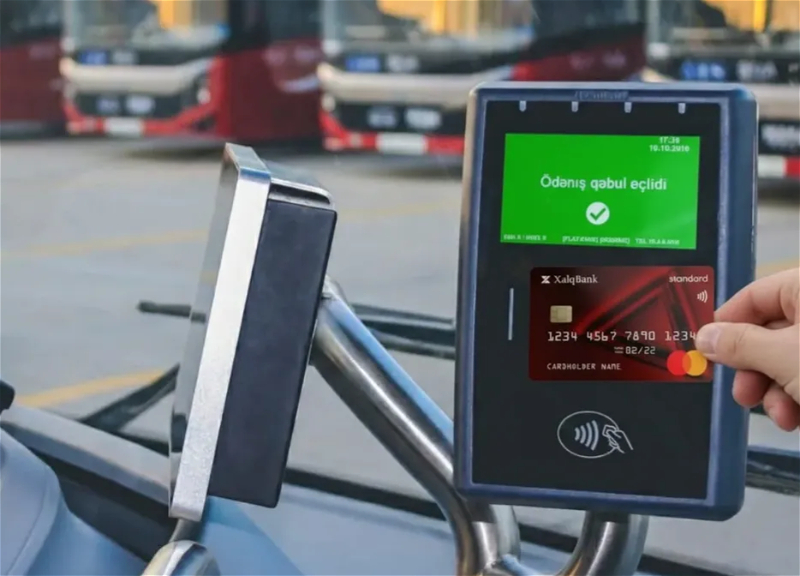 В Баку 85% поездок в автобусах оплачиваются безналично