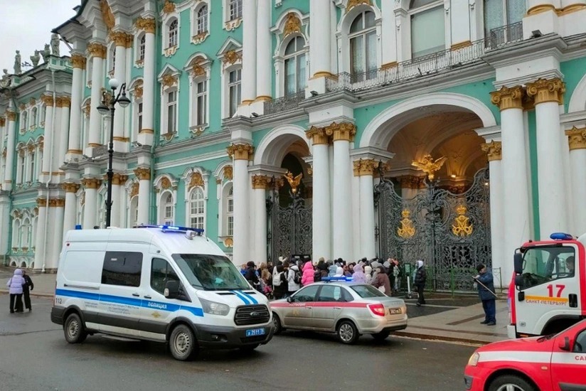 В центре Москвы в музее мужчина устроил погром