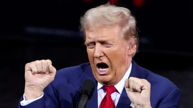 Трамп заявил, что за год привлек в экономику США около $18 трлн инвестиций