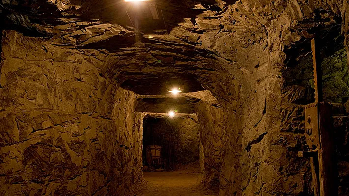 Более 200 человек погибли при обрушении шахты в ДР Конго