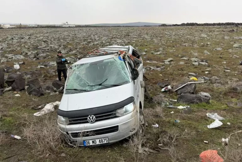 В Турции перевернулся микроавтобус, есть погибшие и пострадавшие
