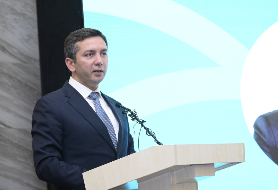 Азербайджан намерен стать связующим звеном между Центральной Азией и Персидским 