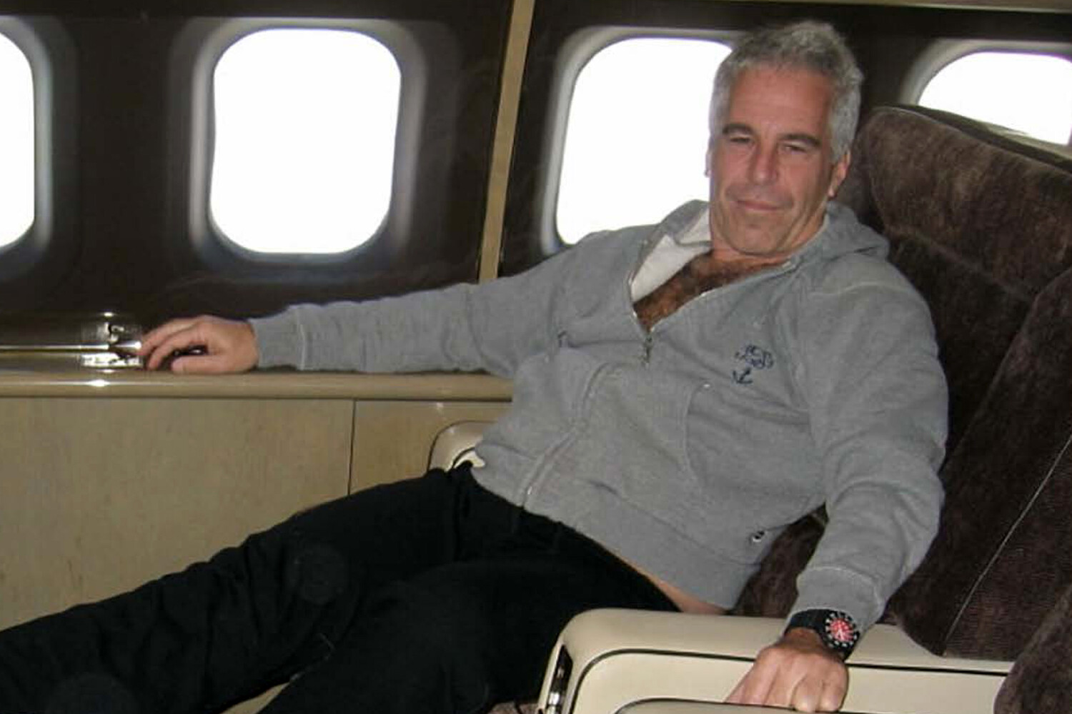 В новых документах нашли интимные аномалии Эпштейна