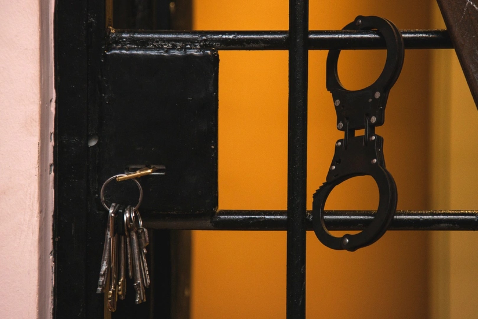 В Иране задержаны несколько политических деятелей, поддержавших протестующих