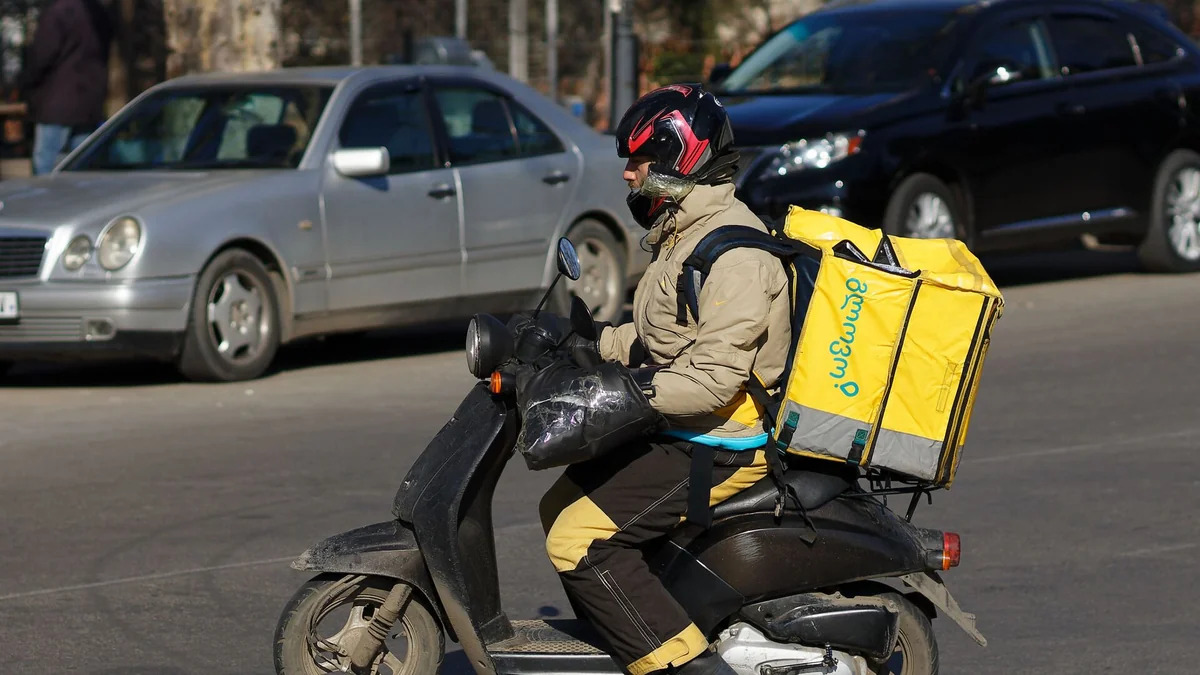 В Грузии иностранцам без ВНЖ запретили оказание услуг в ряде сфер