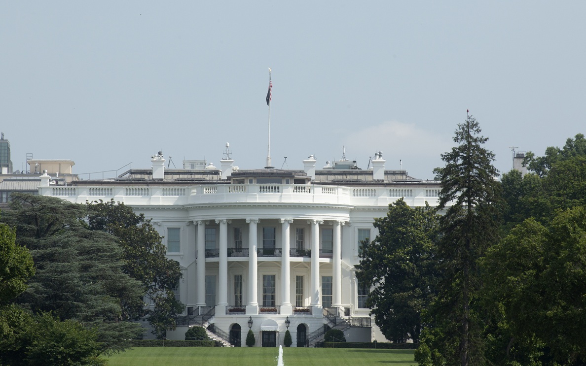 В США усомнились, что военная операция в Иране приведет к смене власти в стране