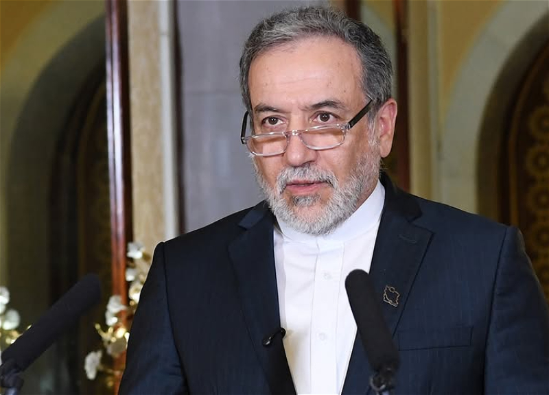 Арагчи: Лидер революции находится в добром здравии и в полной мере управляет ситуацией