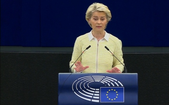 Фон дер Ляйен словами про международное право ставит под сомнение помощь Киеву
