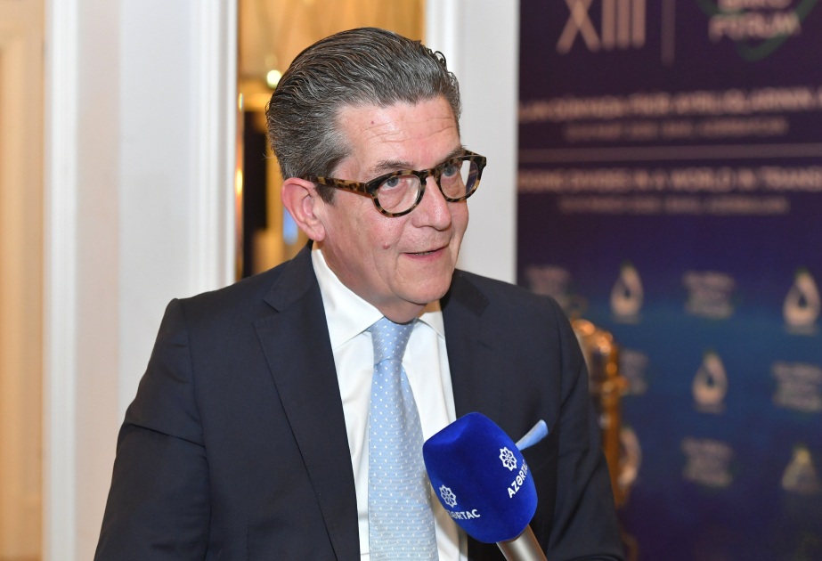 Еран Ловетти: Обсуждение глобальных проблем повышает авторитет Азербайджана