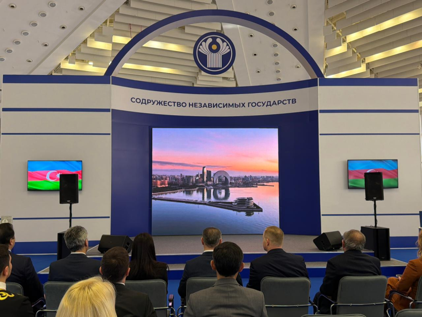 Азербайджан представлен на XXXIII Минской международной книжной ярмарке