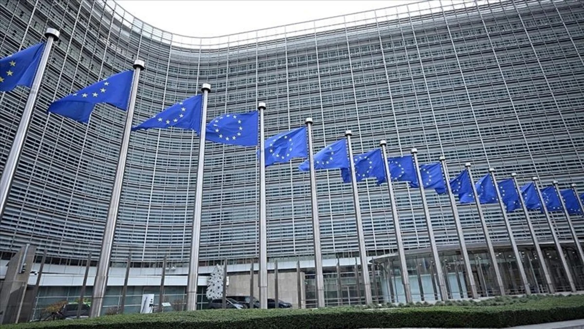 Лидеры ЕС обсудят поддержку Украины на саммите в Брюсселе с участием Зеленского