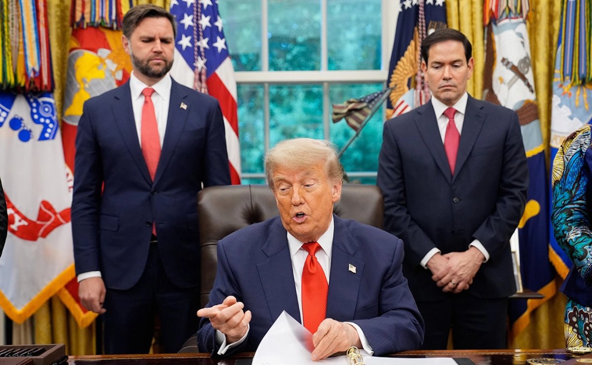 &laquo;Главный противник&raquo; войны с Ираном в команде Трампа