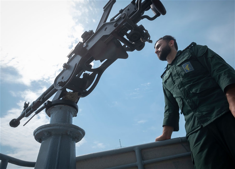 Более 10 тысяч военных и десятки кораблей участвуют в блокаде Ормуза - CENTCOM