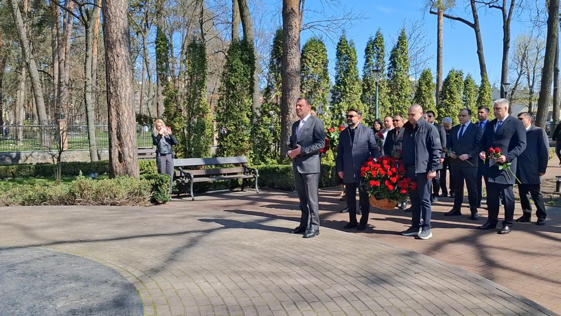 Память академика Зарифы Алиевой почтена в украинском городе Ирпень