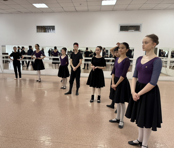 
Азербайджанский танец &laquo;Яллы&raquo; готовят в Астане