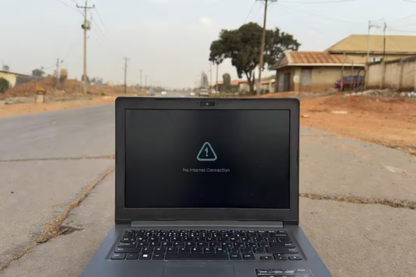 Иран пока останется без интернета