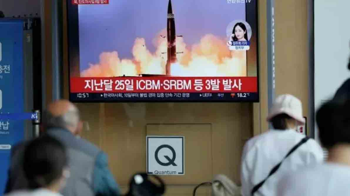 СМИ: КНДР запустила ракету неопределенного типа в восточном направлении