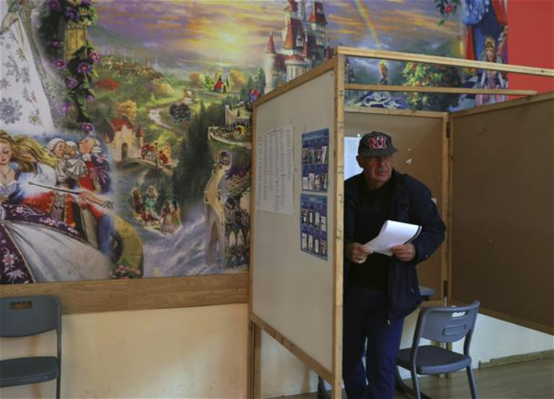 В Болгарии стартовали досрочные выборы в парламент