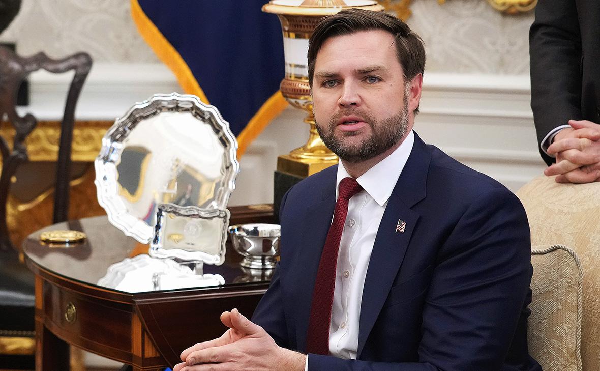 Вэнс &laquo;благодарен&raquo; Папе Льву за снижение напряженности в отношениях с Белым домом