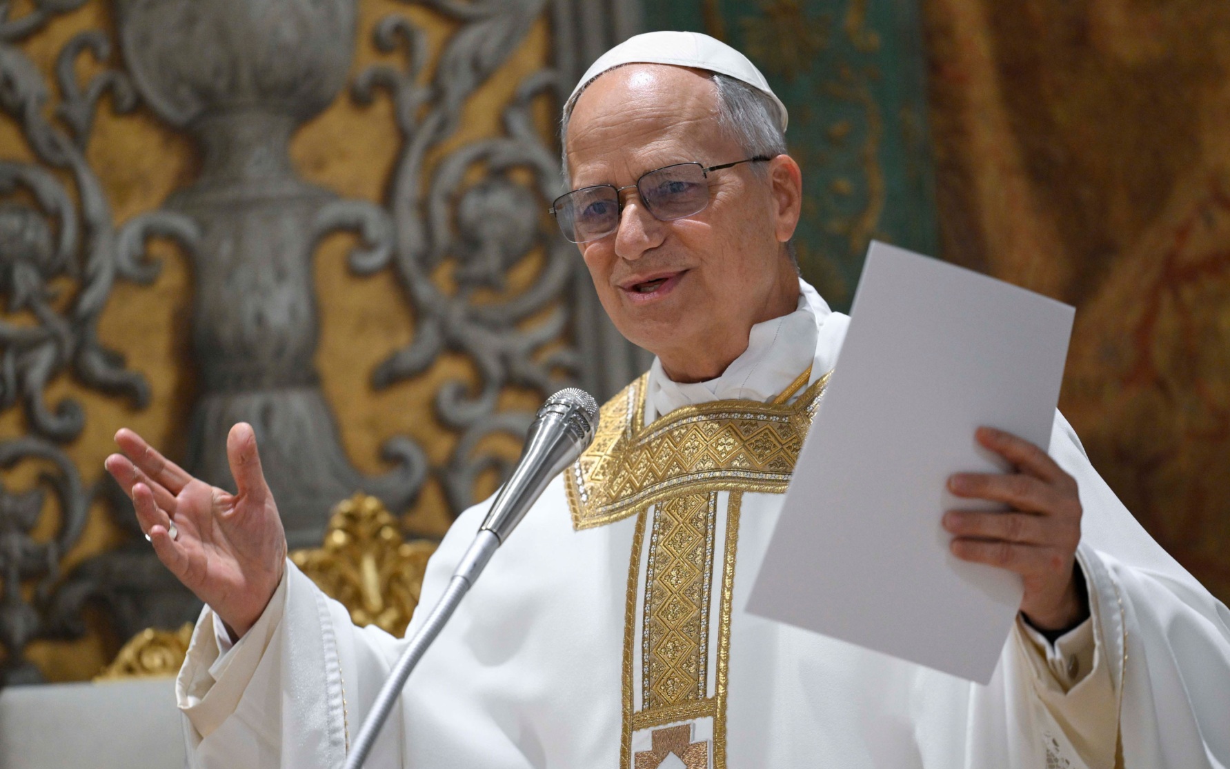 Папа Римский прокомментировал свои речи как ответ президенту США