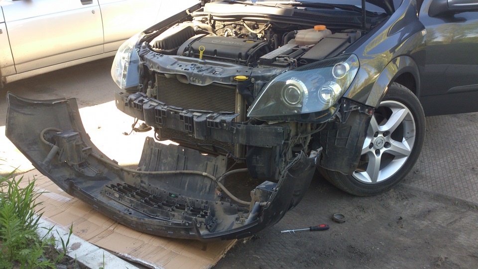 Не разминулись на узком участке пути 