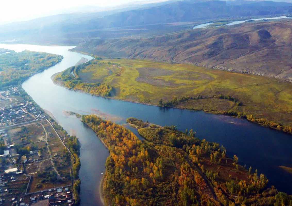 Сильное землетрясение произошло в Монголии