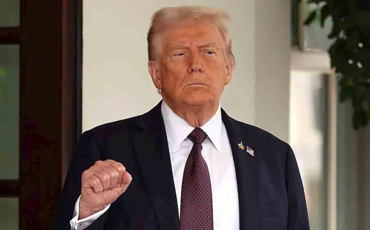 Трамп назвал себя единственным президентом США, который сдал когнитивный тест