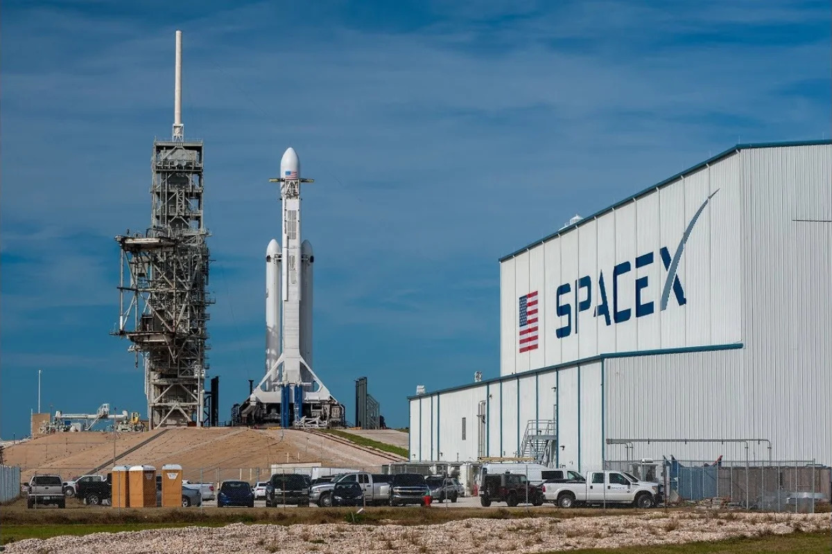 
Жители Техаса подали в суд на SpaceX

