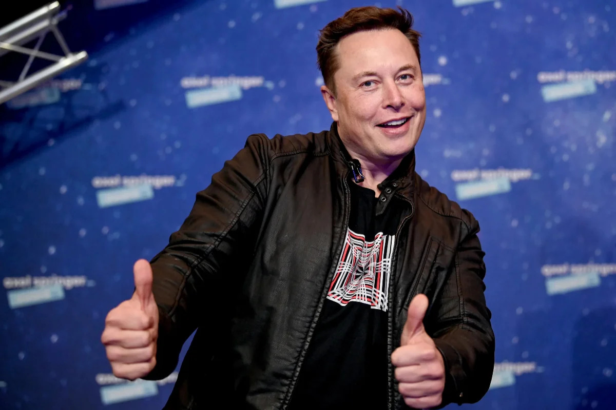 
Tesla раскрыла двенадцатизначную зарплату Илона Маска

