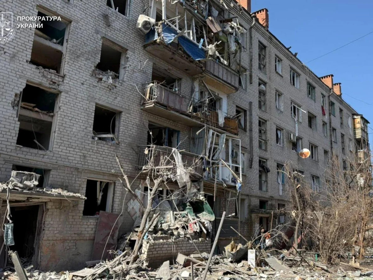 
При ударах России по Украине погибли 10 человек, более 70 ранены