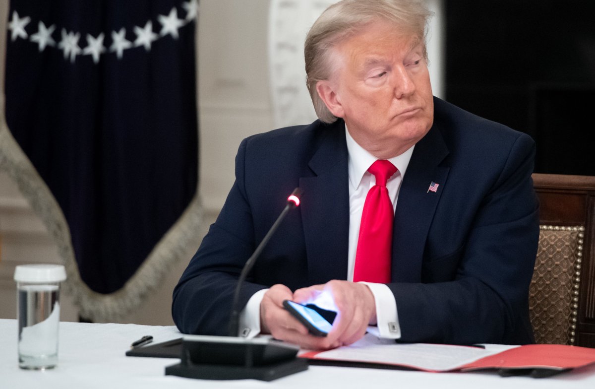 
Цифровой локдаун делегации Трампа в Китае