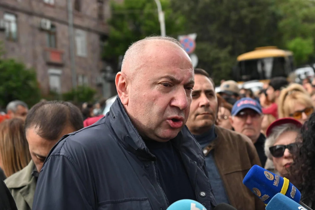 
Суд в Армении арестовал кандидата в депутаты Теваняна сроком на два месяца
