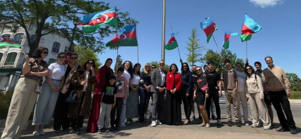 В городе Ниагара-Фолс поднят Государственный флаг Азербайджана