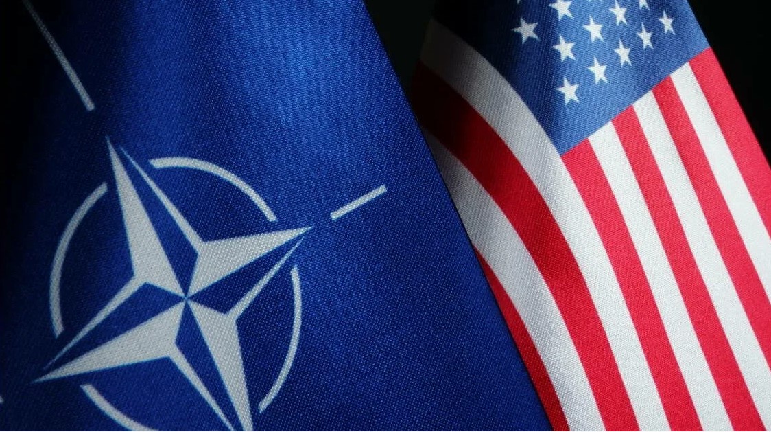 NYT: США сократят поставки НАТО боевых самолетов и кораблей